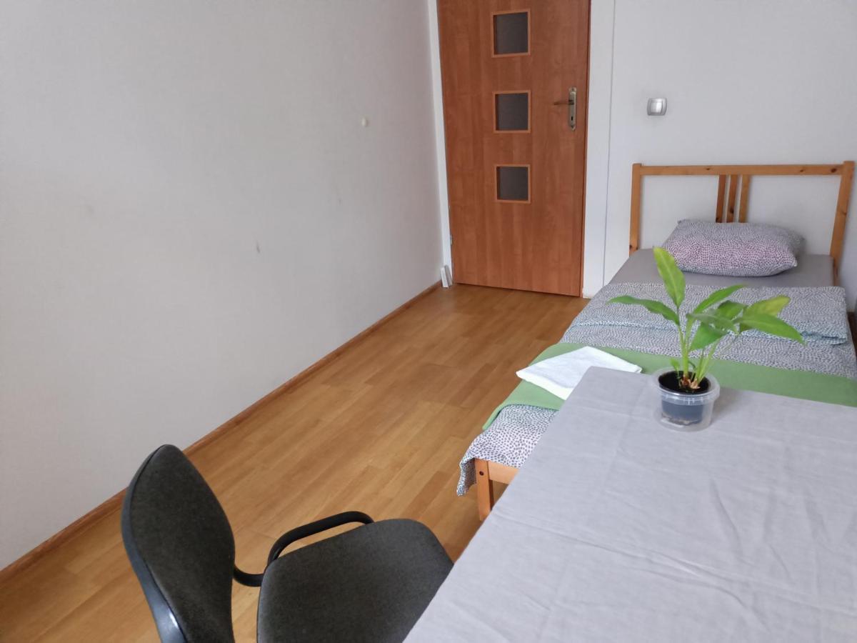 Cruz Mieszkanie Pokoje Centrum Przytulny Czysty Lokal Na Noc Łódź Eksteriør bilde